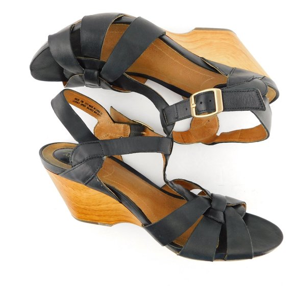 CLARKS ARTISAN Black Leather Wedge Sandals 10 - Picture 4 of 7